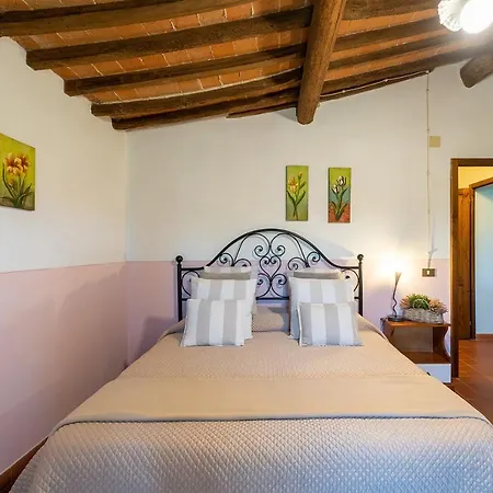 By Posarellivillas Casa rural Monte Lopio