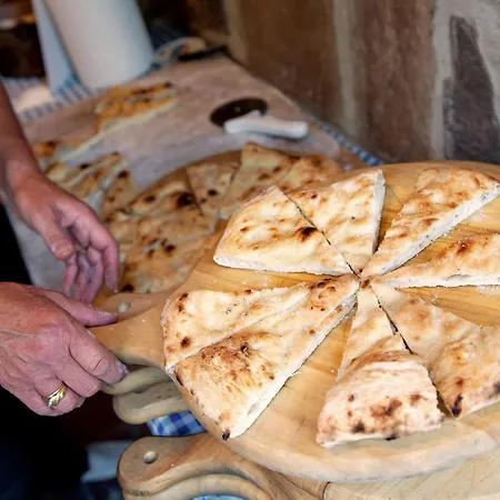 Casa rural By Posarellivillas *